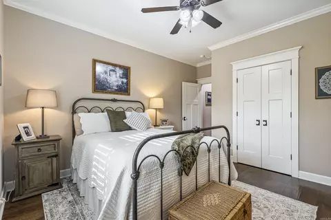 Bedroom - 242 Geneva Church Rd, De Queen, AR 71832 photo 4 of 5