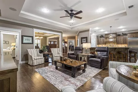 Living - 242 Geneva Church Rd, De Queen, AR 71832 photo 1 of 2