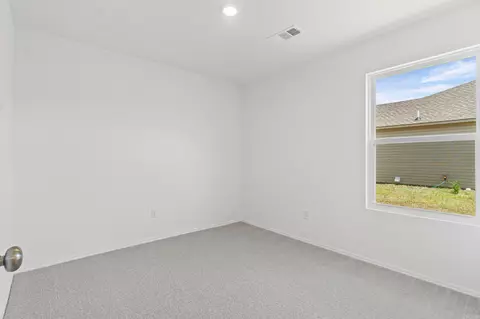 Bedroom - 104 Powder River Dr, Beebe, AR 72012 photo 4 of 7