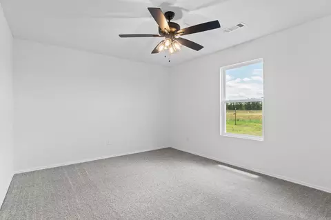 Bedroom - 102 Powder River Dr, Beebe, AR 72012 photo 1 of 5