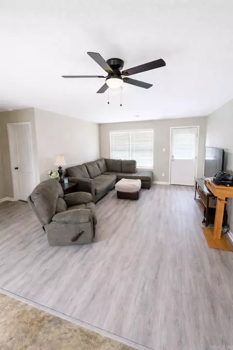 5741 John Hancock Dr, Benton, AR 72015 photo 17