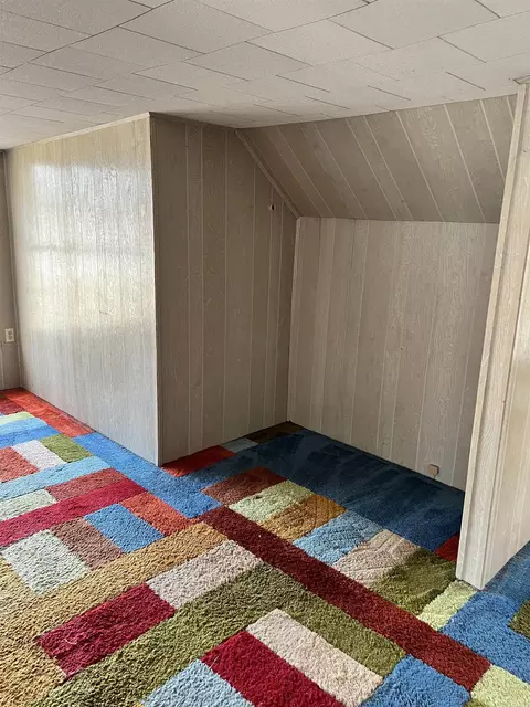 Bedroom - 214 S Ninth St, De Queen, AR 71832 photo 3 of 3
