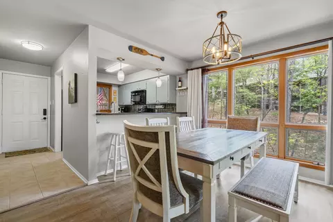Dining - 36 S S Cres #A, Mount Ida, AR 71957 photo 2 of 2