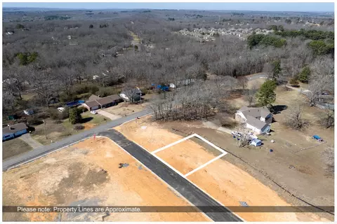 102 Glade Dr, Cabot, AR 72023 photo 2