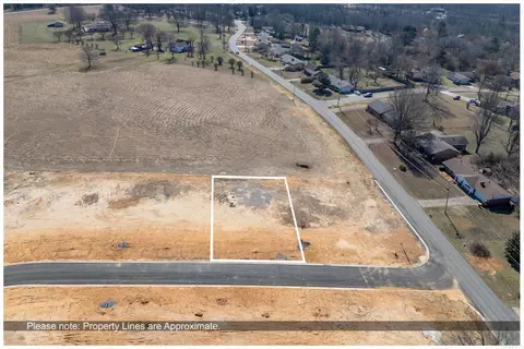 103 Glade Dr, Cabot, AR 72023