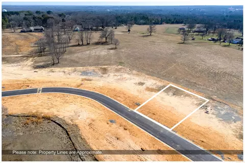 105 Glade Dr, Cabot, AR 72023 photo 2