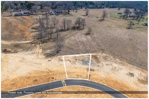 111 Glade Dr, Cabot, AR 72023