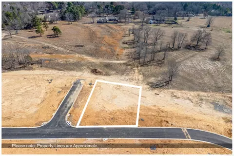 115 Glade Dr, Cabot, AR 72023