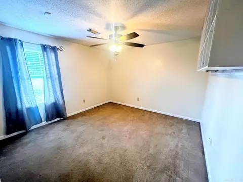 Bedroom - 32 Mount Zion Loop, Morrilton, AR 72110 photo 1 of 6