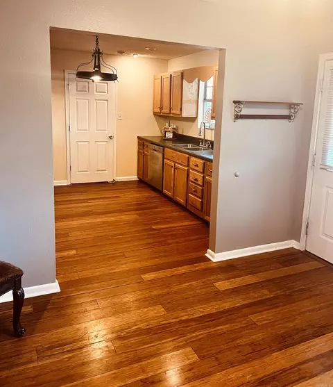 Kitchen - 32 Mount Zion Loop, Morrilton, AR 72110 photo 1 of 3