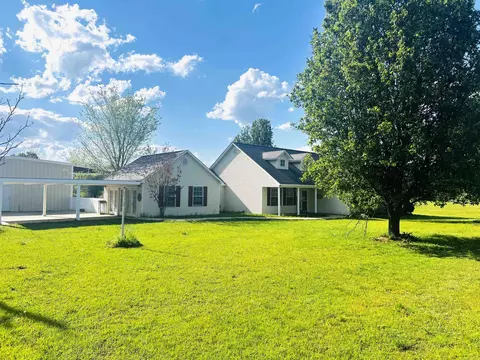 Exterior - 32 Mount Zion Loop, Morrilton, AR 72110 photo 2 of 11