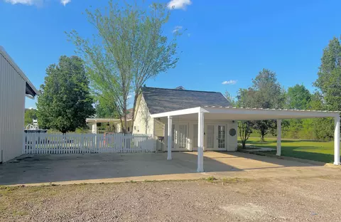 Exterior - 32 Mount Zion Loop, Morrilton, AR 72110 photo 3 of 11