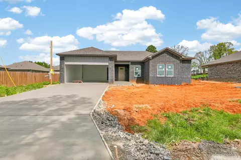 2022 Skylark Dr, Beebe, AR 72012