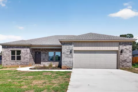 Exterior - 2020 Skylark Dr, Beebe, AR 72012 photo 3 of 9