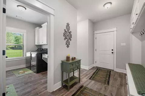 Entry Way - 405 Sandy Creek Dr, Ward, AR 72176 photo 1 of 2
