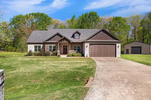 405 Sandy Creek Dr, Ward, AR 72176