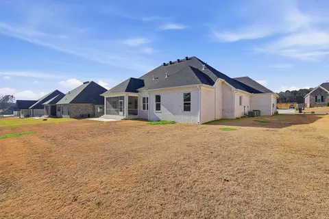 Exterior - 1650 Dolphin Dr, Conway, AR 72034 photo 6 of 7