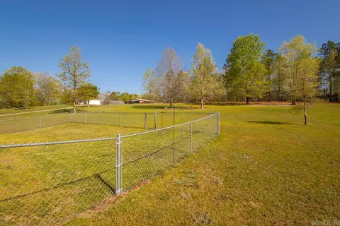 Exterior - 7586 Mars Hill Rd, Bauxite, AR 72011 photo 10 of 10
