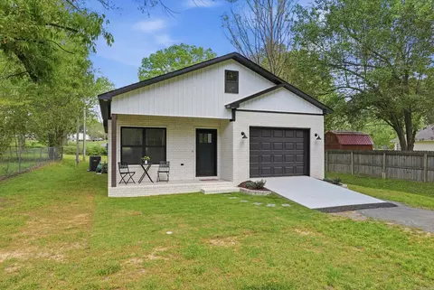 6 7th St, Greenbrier, AR 72058