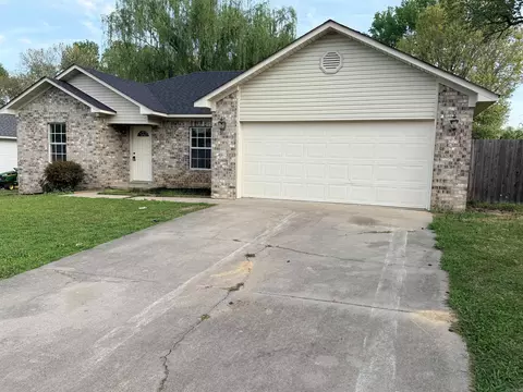 2 Shamsie Dr, Ward, AR 72176