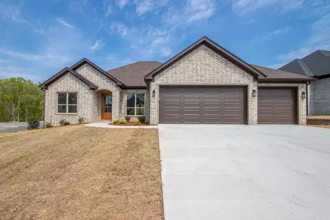 596 Valley Oak Dr, Sherwood, AR 72120