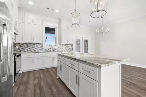Kitchen - 14 Libra Ln, Ward, AR 72176 photo 5 of 5