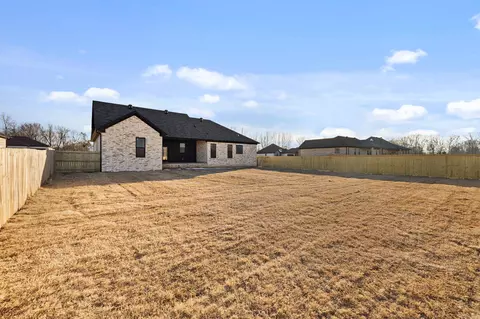 Exterior - 14 Libra Ln, Ward, AR 72176 photo 7 of 9