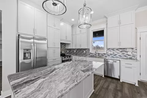 Kitchen - 14 Libra Ln, Ward, AR 72176 photo 1 of 5