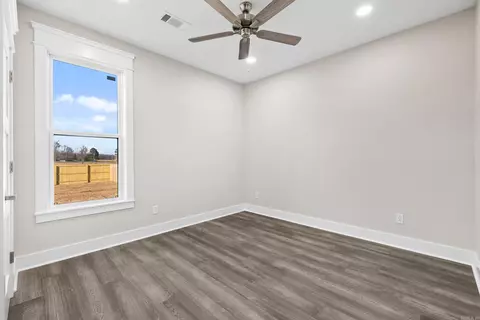 Bedroom - 14 Libra Ln, Ward, AR 72176 photo 5 of 6