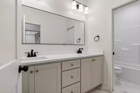 Bath - 7166 Moon View Pl, Alexander, AR 72002 photo 4 of 4