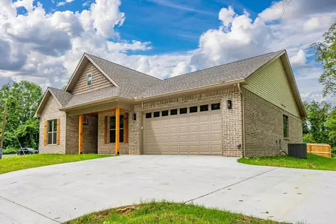 309 N 26th St, Arkadelphia, AR 71923