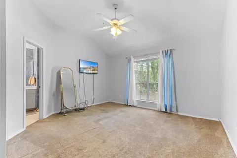 Bedroom - 2525 Peabody Dr, Conway, AR 72032 photo 2 of 6