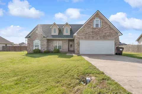 1403 David Dr, Harrisburg, AR 72432