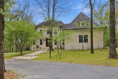 10 Iron Horse Rd, Little Rock, AR 72223