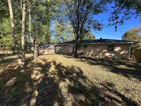 Exterior - 405 Angus St, Conway, AR 72032 photo 3 of 4