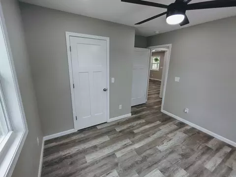 Bedroom - 616 Roasting Ear Rd, Onia, AR 72663 photo 2 of 7