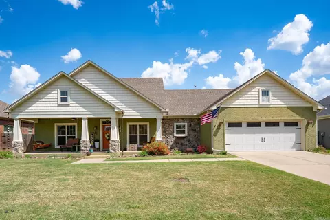 200 Merlot Dr, Conway, AR 72034