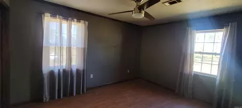 Bedroom - 5299 Highway 33, Augusta, AR 72006 photo 2 of 3
