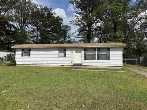 1105 Nancy St, White Hall, AR 71602
