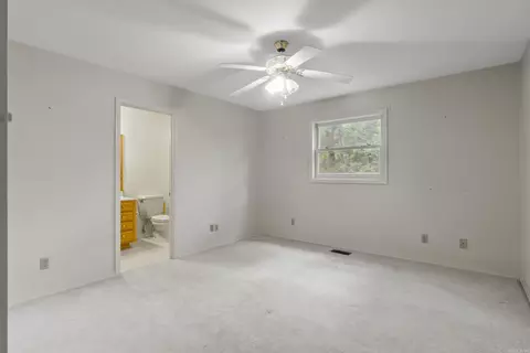 Bedroom - 39 E Bluff Dr, Quitman, AR 72131 photo 1 of 3