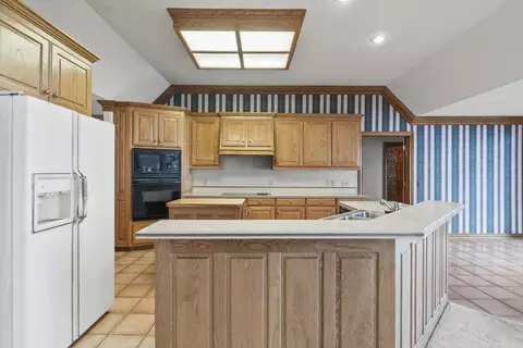 Kitchen - 39 E Bluff Dr, Quitman, AR 72131 photo 1 of 4