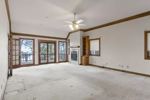 Living - 39 E Bluff Dr, Quitman, AR 72131 photo 5 of 6