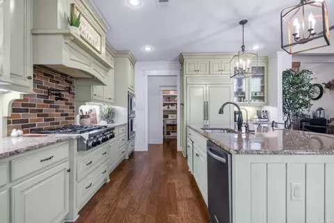Kitchen - 169 Bald Eagle Dr, Paron, AR 72122 photo 3 of 3
