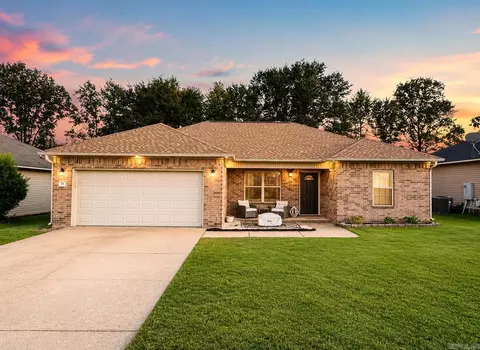 35 Green Apple Dr, Ward, AR 72176