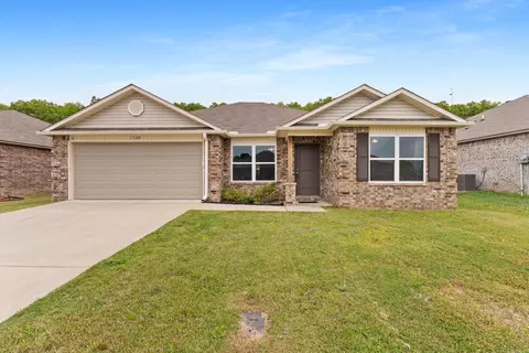 1120 Gallery Dr, Conway, AR 72032