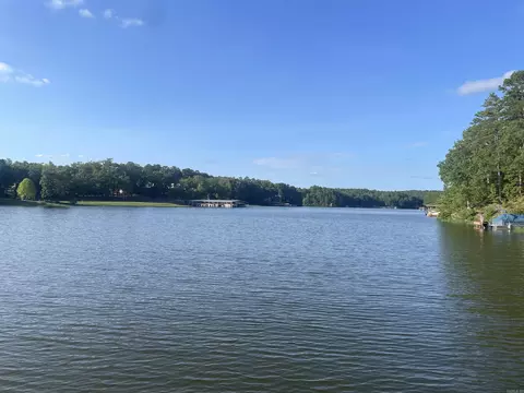 31 Fineza Way, Hot Springs Village, AR 71909