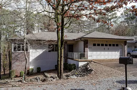 32 Majorca Dr, Hot Springs Village, AR 71909
