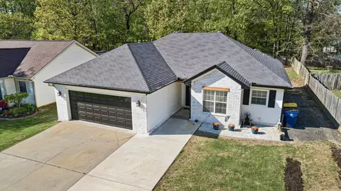 206 Rodney Guthrie Dr, Cabot, AR 72023