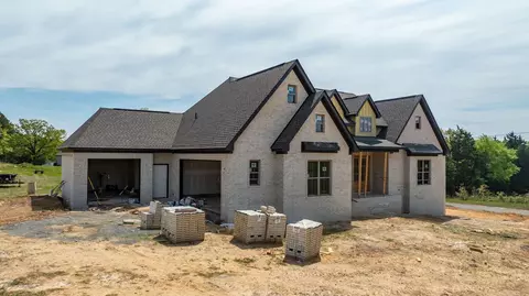 Exterior - 2 Bella View Dr, Greenbrier, AR 72058 photo 6 of 10