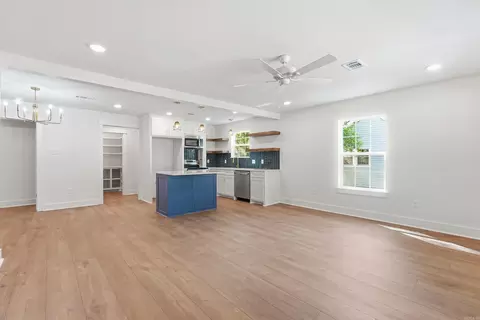 Living - 1314 Mitchell St, Conway, AR 72034 photo 2 of 4